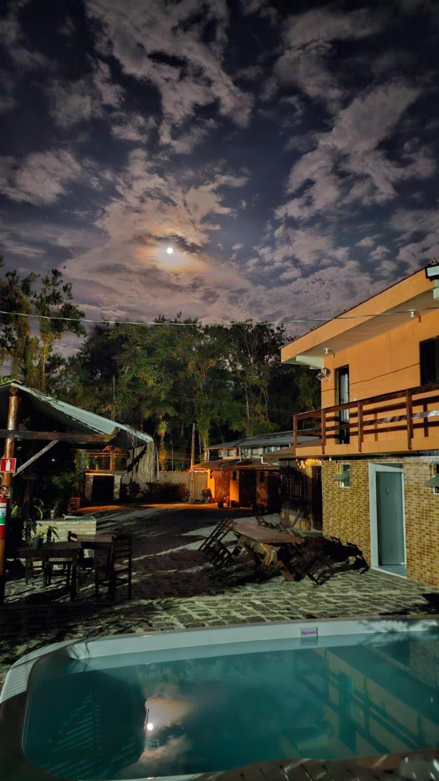 Pousada Dona Carmem Ubatuba Esterno foto